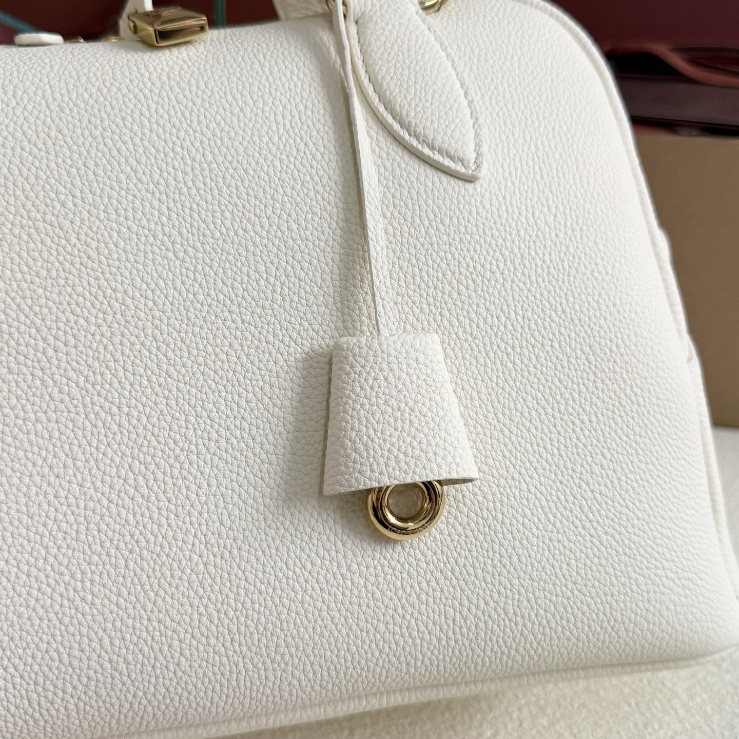 L**o p*ana needle 38x22x16cm